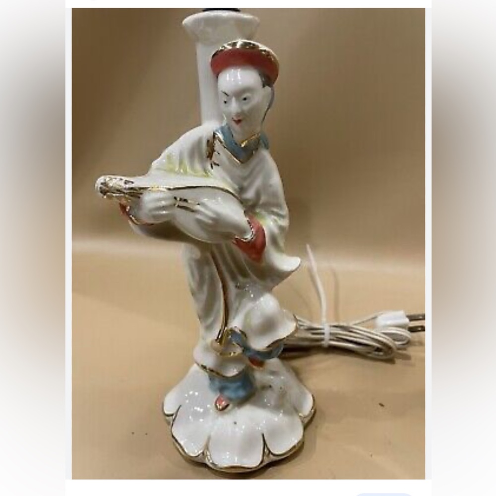 Vintage Ceramic Lamp